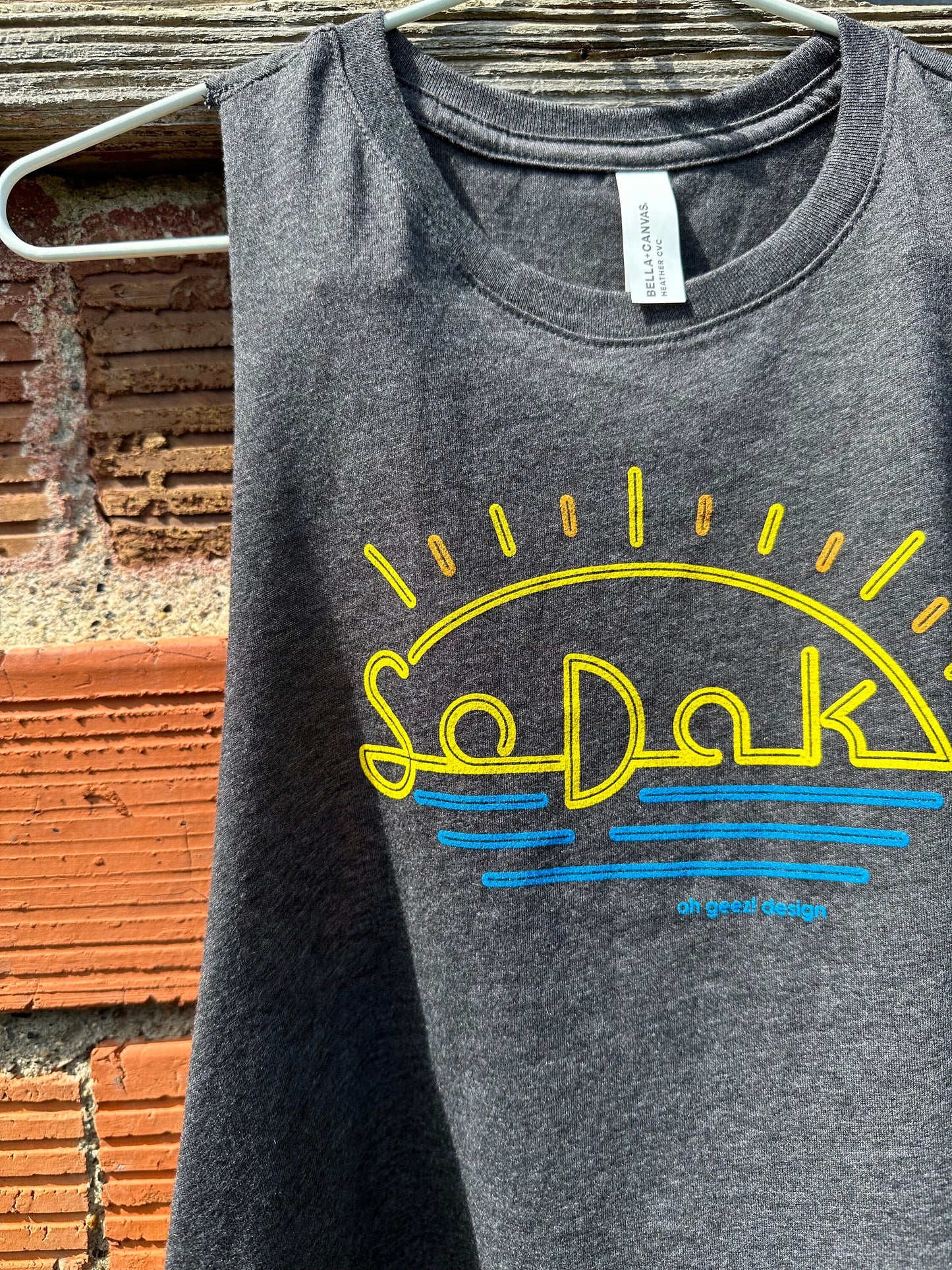 SoDak Neon Sun Women's Crop Tank