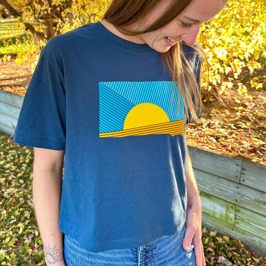 South Dakota Sunrays Women's Boxy Fit T-shirt