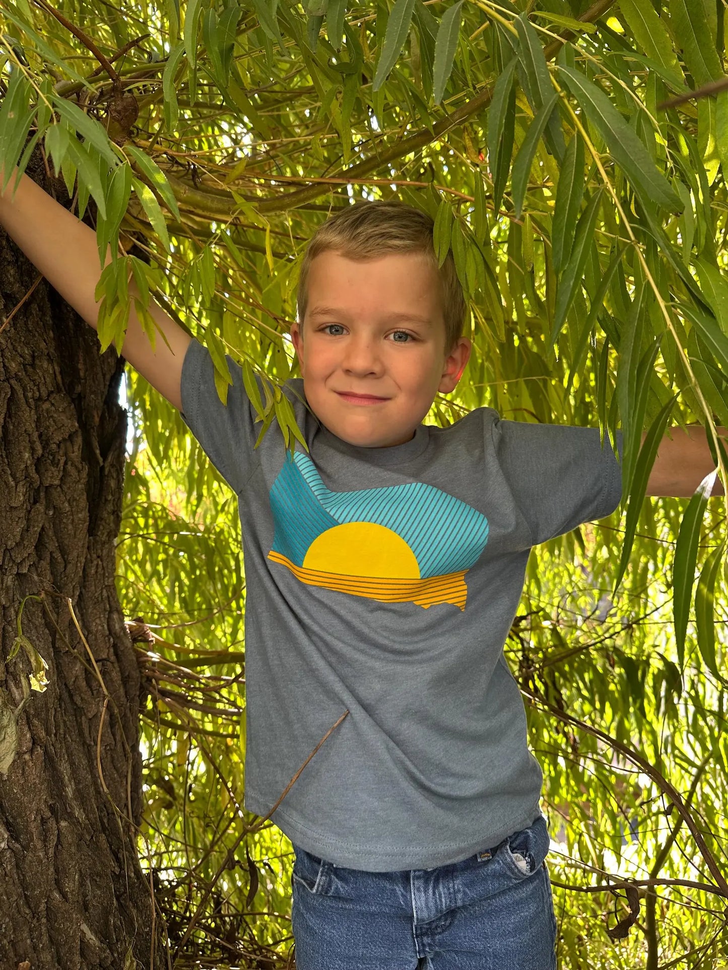 South Dakota Sunrays Kids T-shirt by Oh Geez! Design