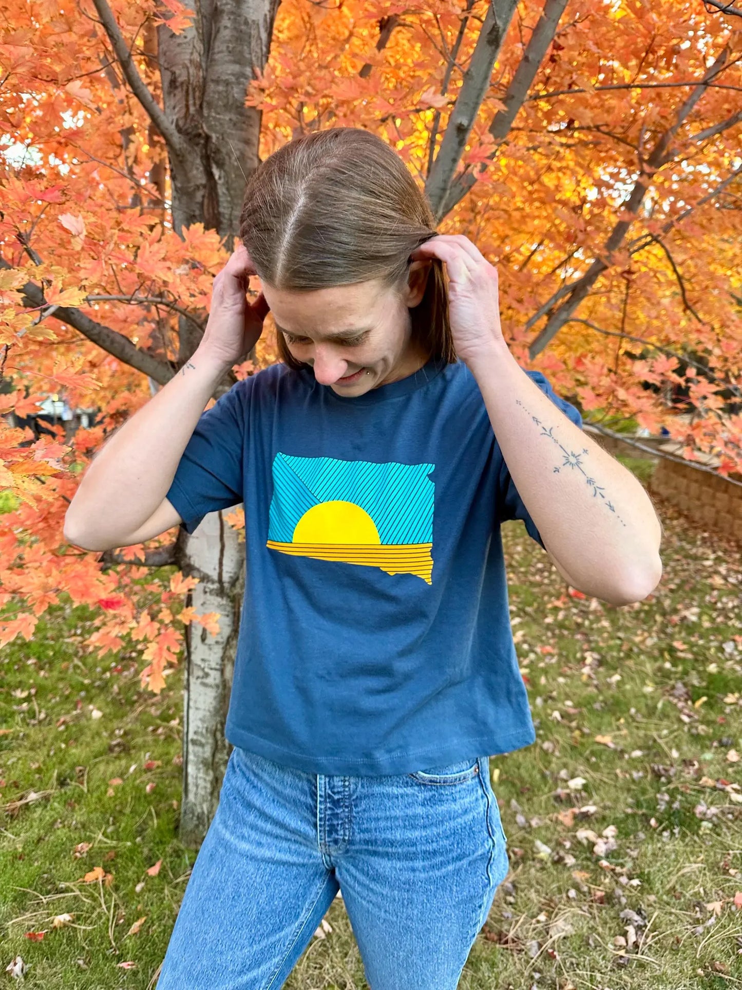 South Dakota Sunrays Women's Boxy Fit T-shirt