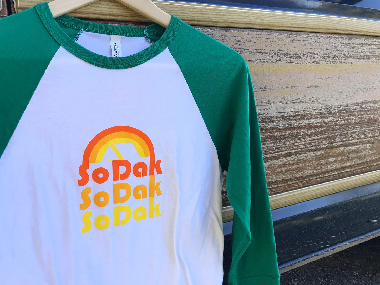 SoDak Retro Unisex Baseball Tee